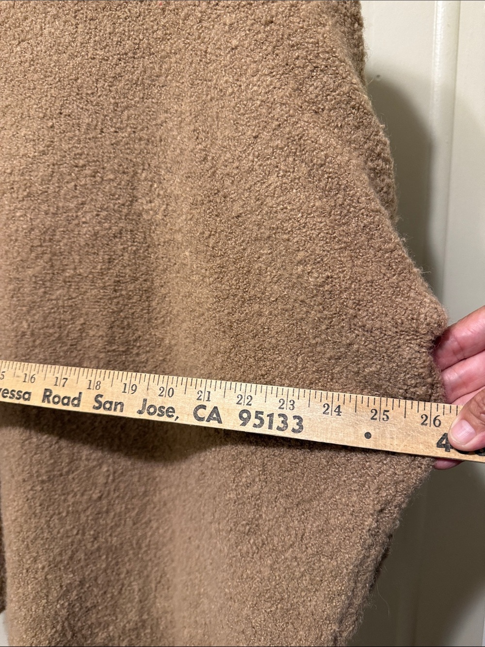 Offline by aerie XS oversized Cozy Turtleneck Bouclé Sweater in Camel - Picture 5 of 10